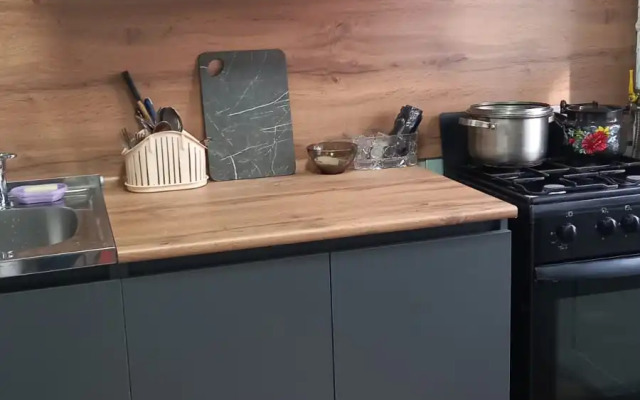U vechnogo ognya Flat