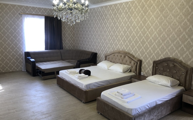 Izumrud Guest house