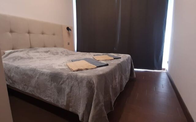 Mechta Flat 2