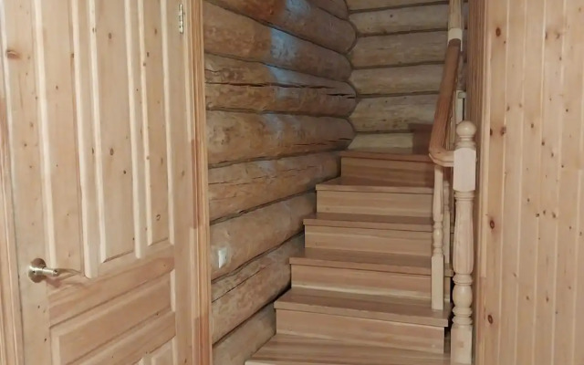 Частный дом Уница 120кв.м на первой линии озера Селигере