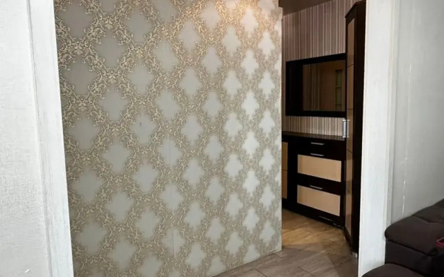 Na Ulitse Kalarasha 16 Flat