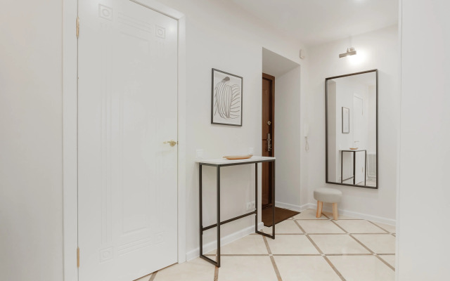 Magiya Sveta V Tsentre Rostova Flat