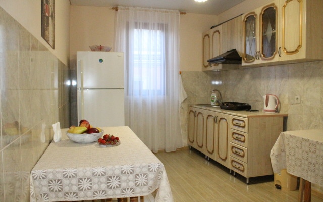 Guest house Amra
