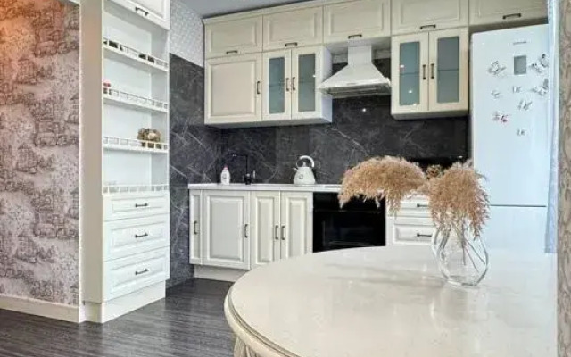 Vidovaya Naprotiv Brosko Moll Flat