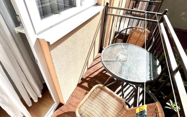 Neva Guest House