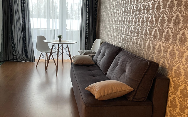 Na Ul. Krestyyanskaya 24 Flat