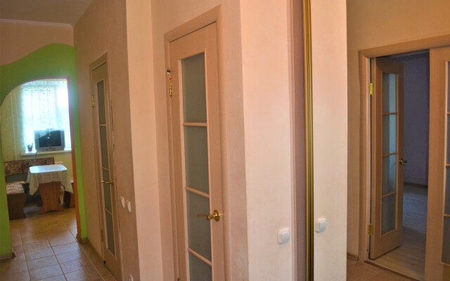 Na Staro-Moskovskoy 20 Apartments