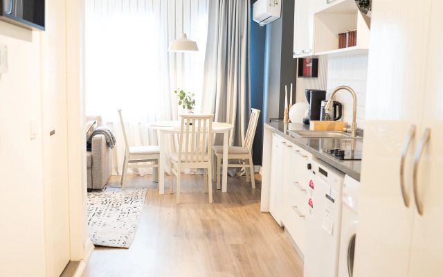 Апартаменты Стильные апартаменты с отдельной спальней у Таксим