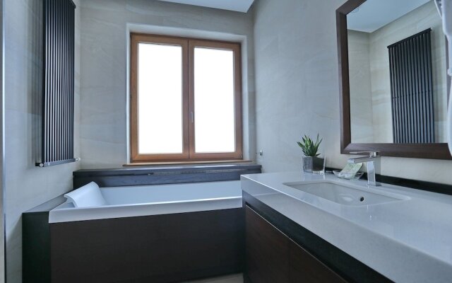 Belgreat Premium Suites Guest House