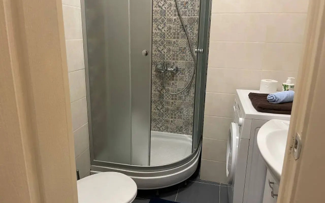 Studiya na Kuryizhova Flat