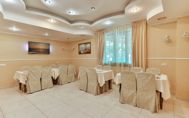 Imperia Hotel