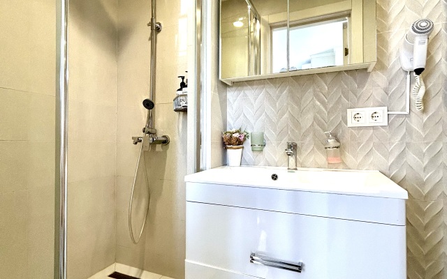 V Sochi U Morya 408 Apartments