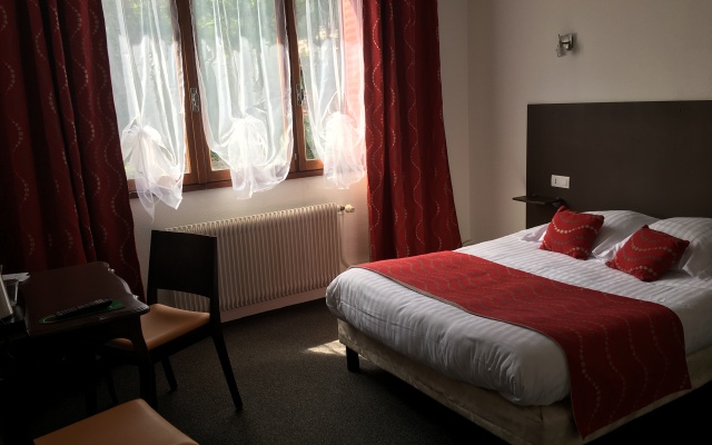 Отель LE MOULIN