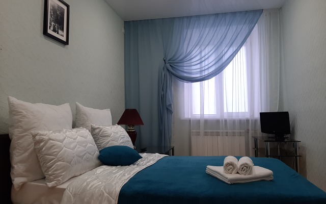Dvukhkomnatnaya Kvartira Ryadom S Vokzalom Ul. Tkacheva 3 Apartments