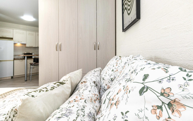 Квартира университетская 49