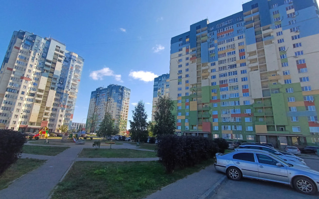 Chayka House na Volzhskaya Naberezhnaya d.21 Apartments