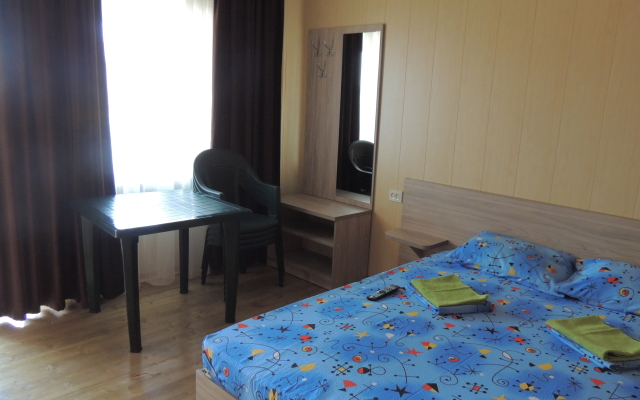 Semeyny Guest House