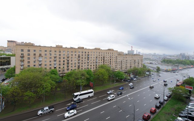 Smolenskaya  10 Apartments