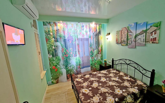 Otdelnyj kottedzh Kubanskij dvorik 3 Guest House