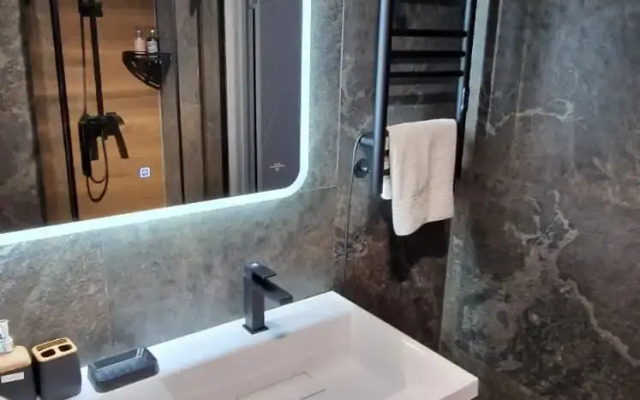 Alis U Metro Fili Apartments