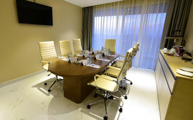Protea Hotel by Marriott Kampala Skyz Hotel