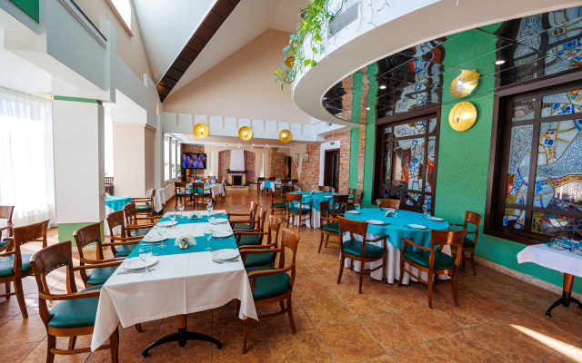 Отель Уральский Двор