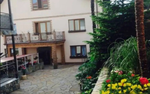 Guest house ARCADIYA
