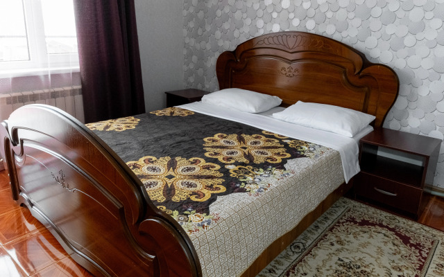 Hotel Yakor
