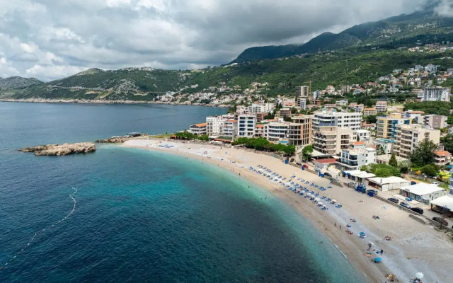 Saray Apartments