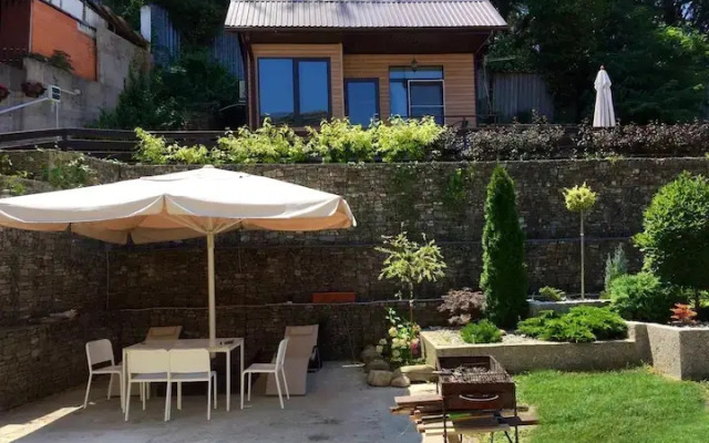 1 V Chastnom Dome Apartaments