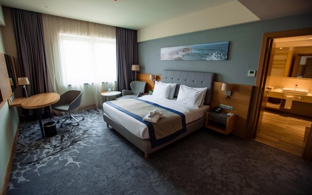 Отель Holiday Inn Aktau - Seaside, IHG Hotel