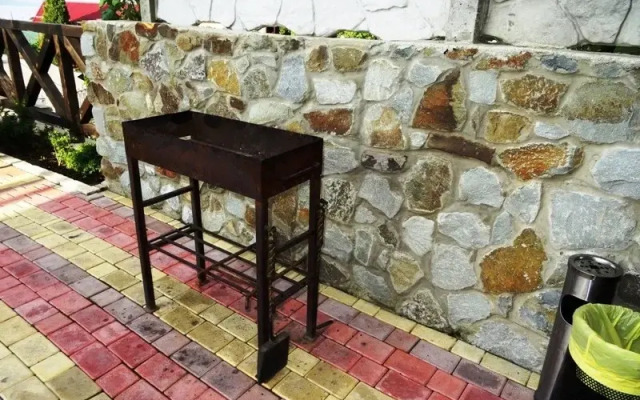 Shale U Morya Guest house