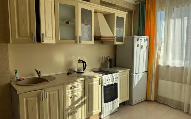 Апартаменты Molodezhnaya 74