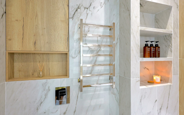 64 Full House v Zhk Khoum Siti Flat