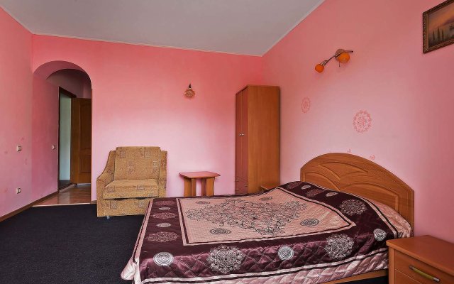 Tavrika Guest house