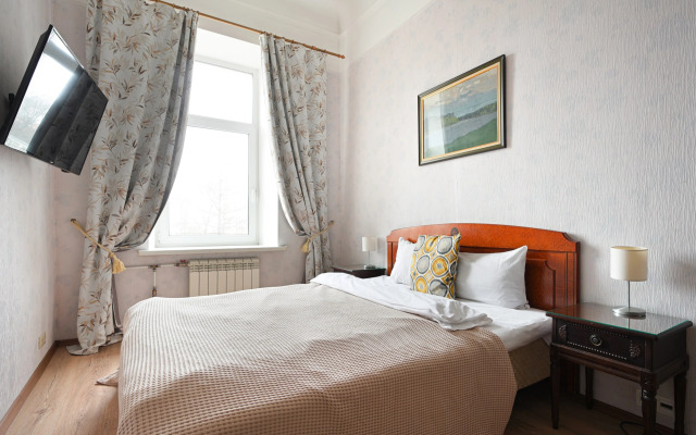 1912 U Petropavlovki Apartment