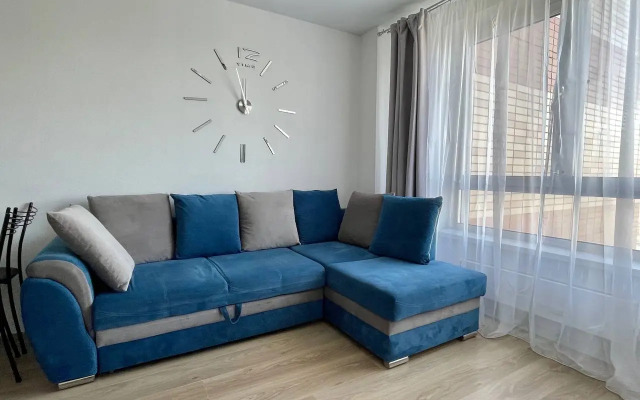 Yevrotreshka Vv Apart Vozle Metro Kotelniki Na Sosnovoy 5k1 Apartments