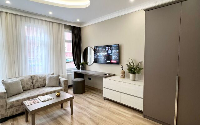 The House Company Villa