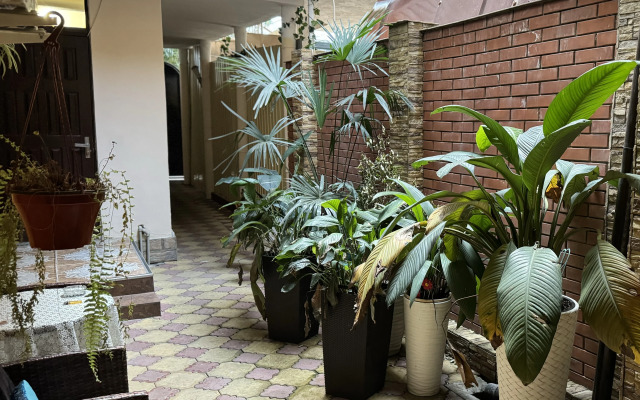 Karmen Guest house