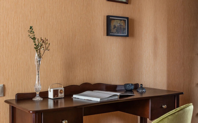 Квартира с кинопроектором пешком по Арбату до Кремля