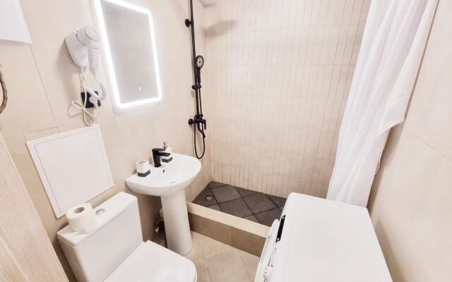Na Novotorzhskoy 22/1 Flat