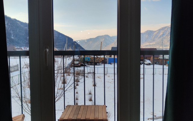 Гостевой дом Коттедж с панорамным видом на горы