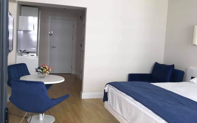 Апартаменты Orbi city Roman