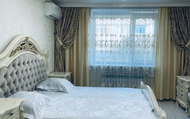 Dvuhkomnatnye u Morya Apartments