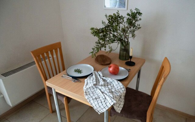 Апартаменты Двухкомнатные на Профсоюзной 96/1