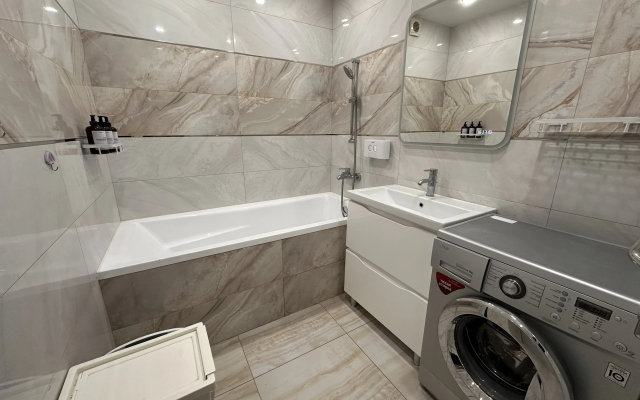 Квартира Просторная 3-комнатная Фамилия