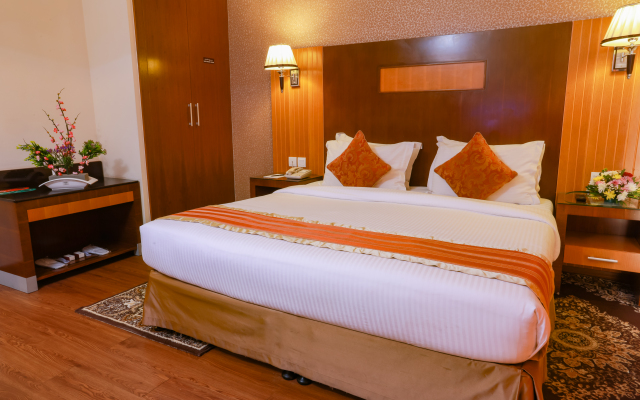 Отель Fortune Pearl Hotel Deira