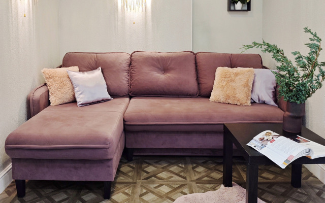 Na Leonova 47 Flat