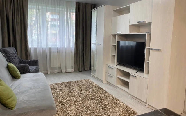 U Parka Gagarina Flat