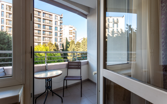 Zhemchuzhina Chernogo Morya Standart Apartments